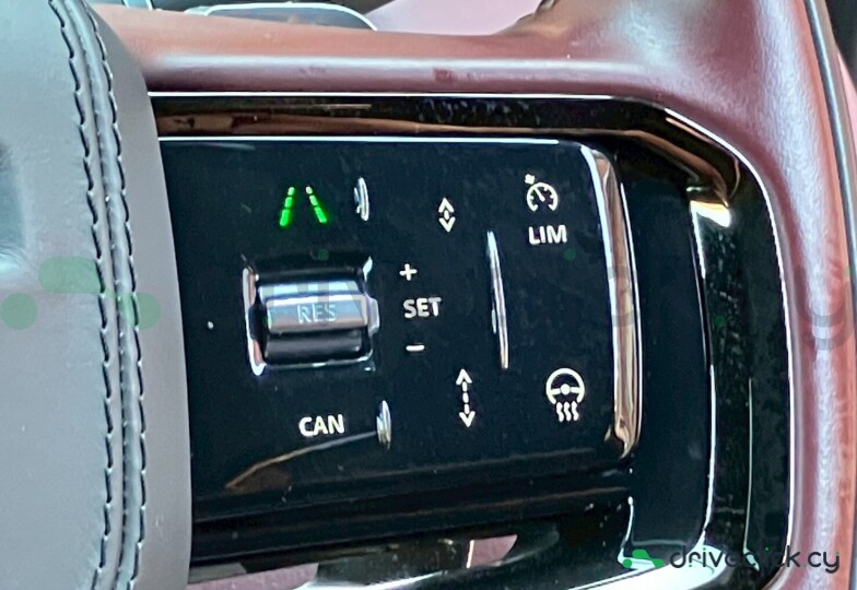 Land Rover Range Rover Velar Grey