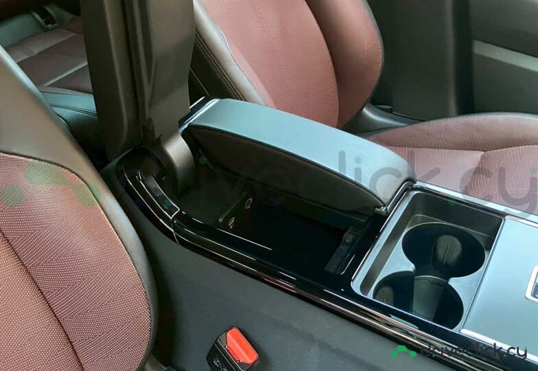 Land Rover Range Rover Velar Grey