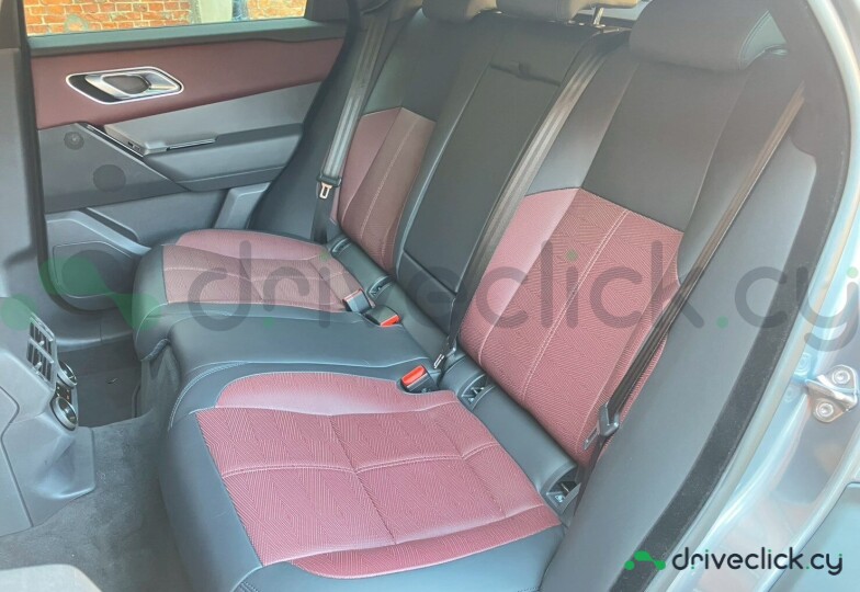 Land Rover Range Rover Velar Grey