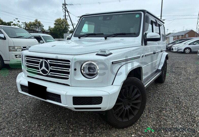 Mercedes G-class White