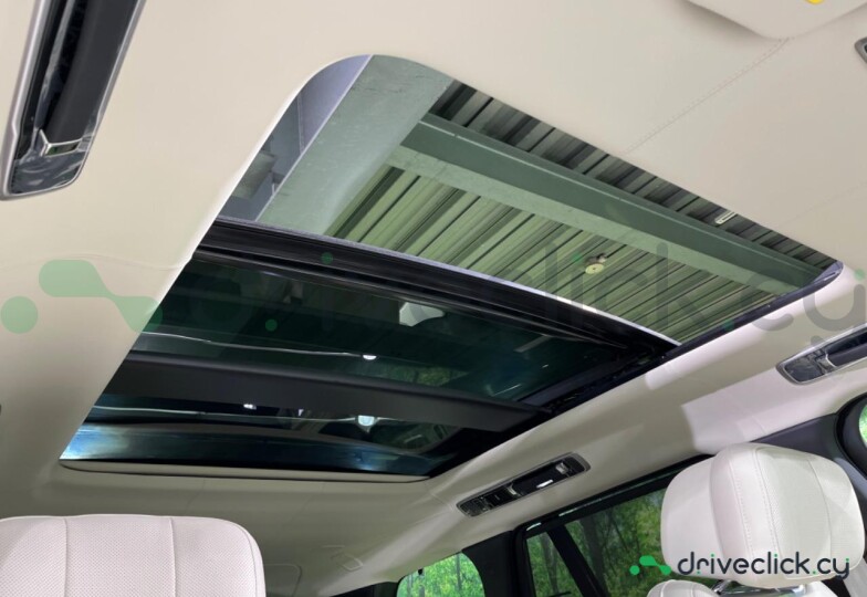 Land Rover Range Rover Black