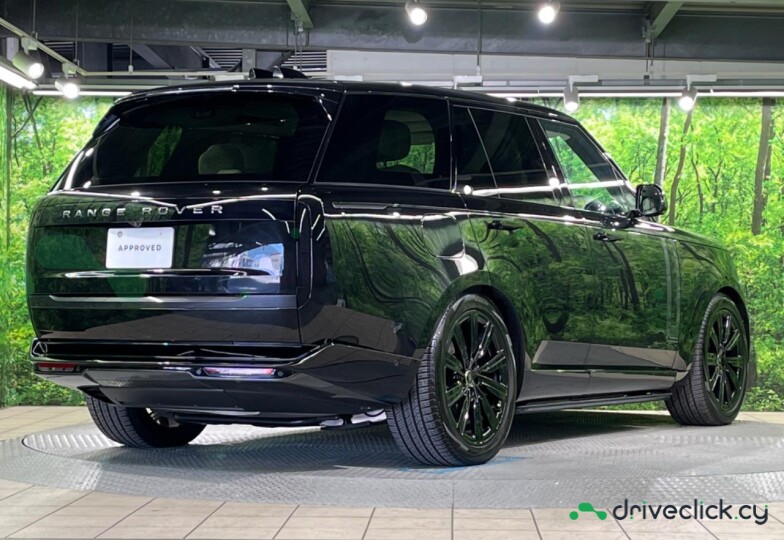 Land Rover Range Rover Black