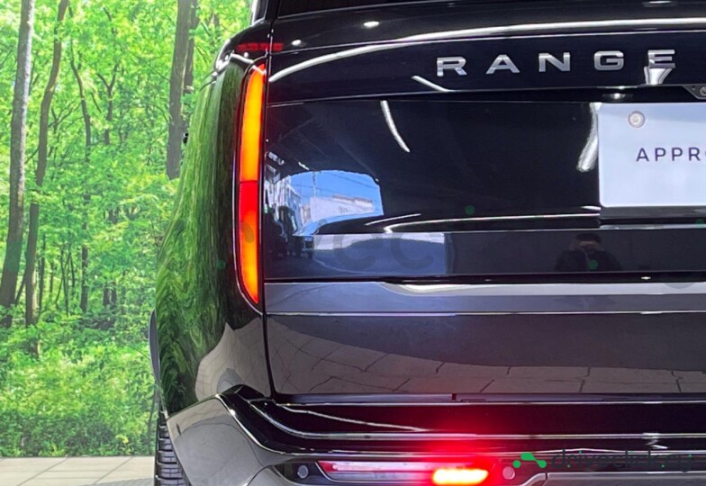 Land Rover Range Rover Black