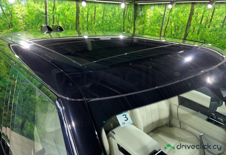 Land Rover Range Rover Black