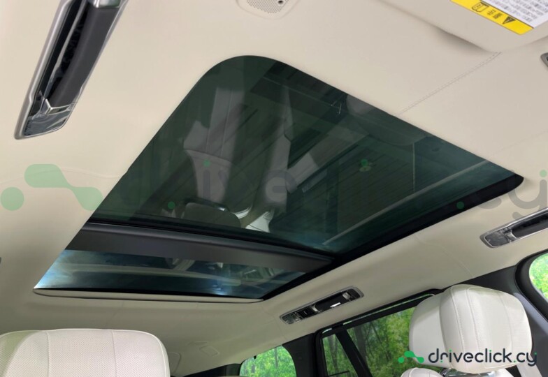 Land Rover Range Rover Black