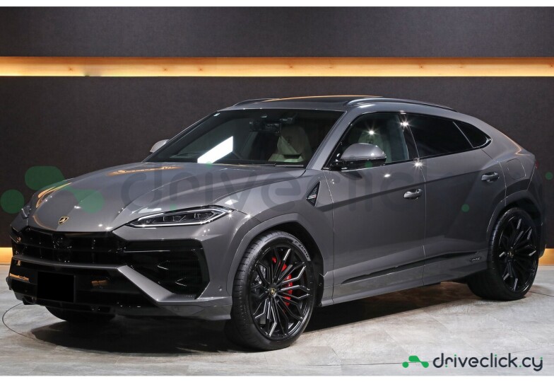Lamborghini Urus Grey