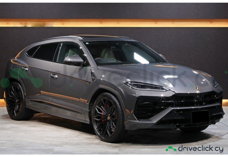 Lamborghini Urus Grey