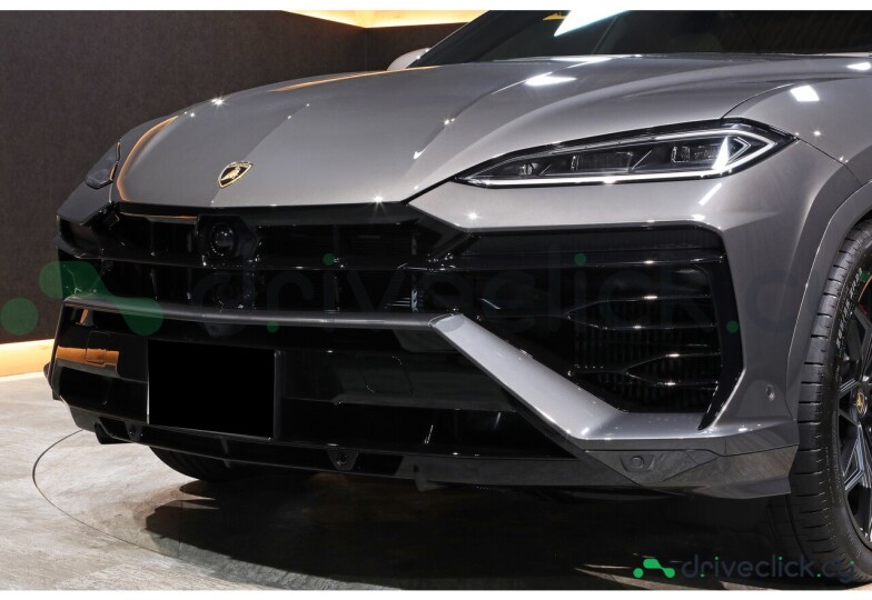 Lamborghini Urus Grey