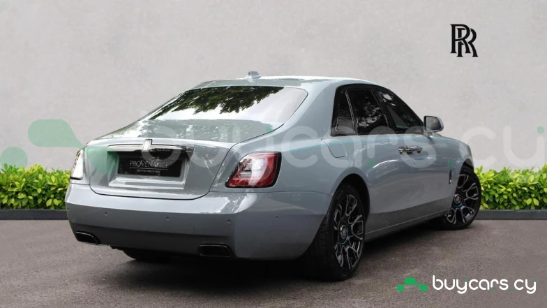 Rolls-Royce Ghost Серый