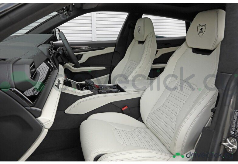 Lamborghini Urus Grey