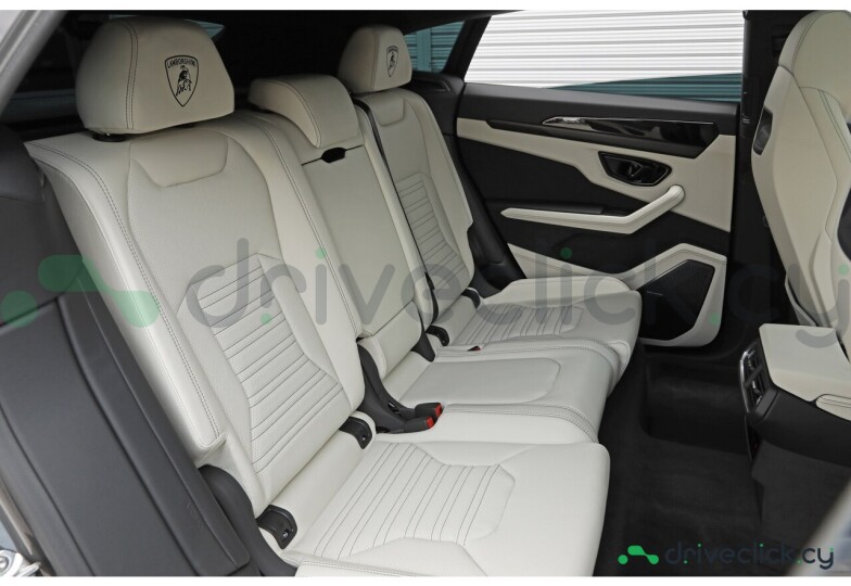 Lamborghini Urus Grey