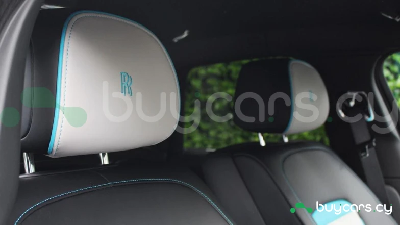 Rolls-Royce Ghost Серый