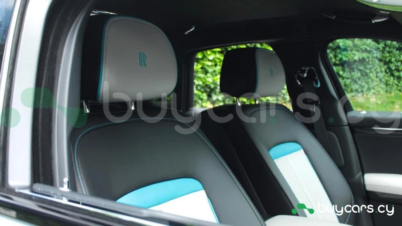 Rolls-Royce Ghost Серый