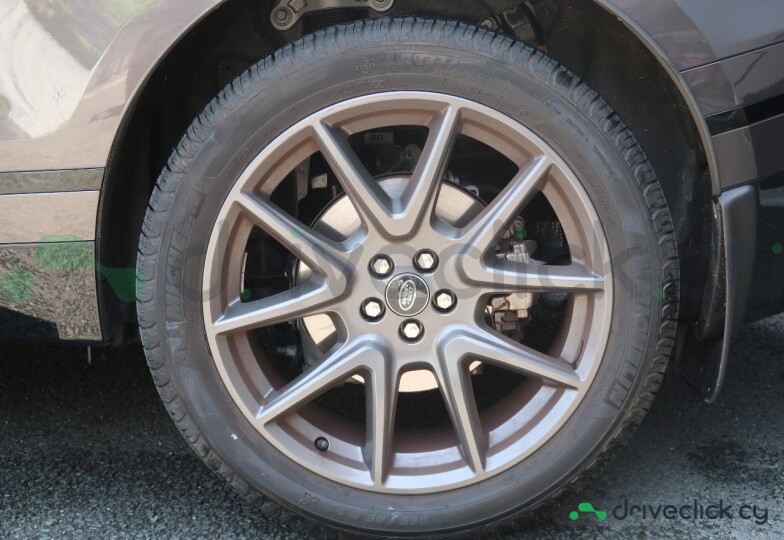 Land Rover Range Rover Velar Grey