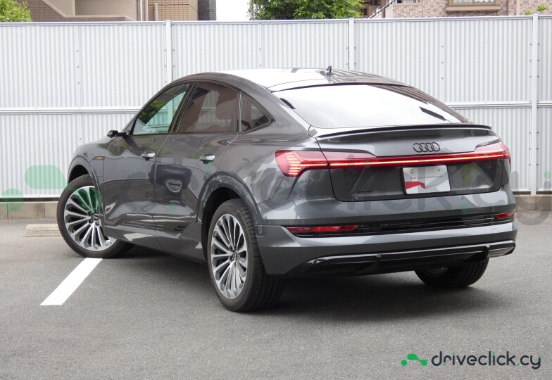 Audi e-tron Sportback S Grey