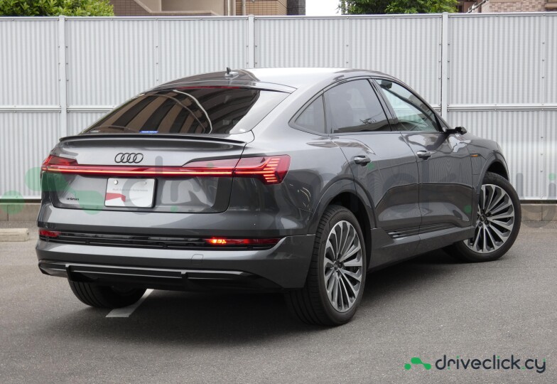 Audi e-tron Sportback S Grey