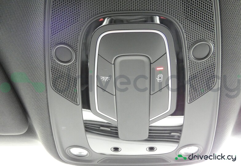 Audi e-tron Sportback S Grey