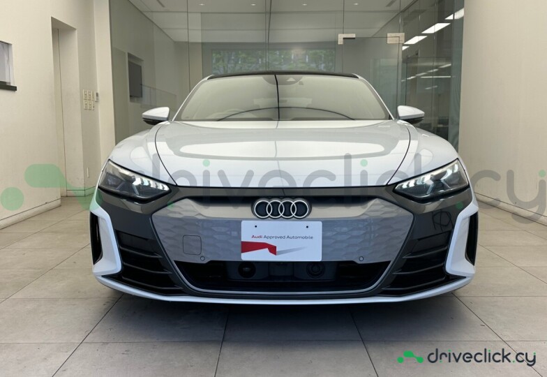 Audi e-tron GT White