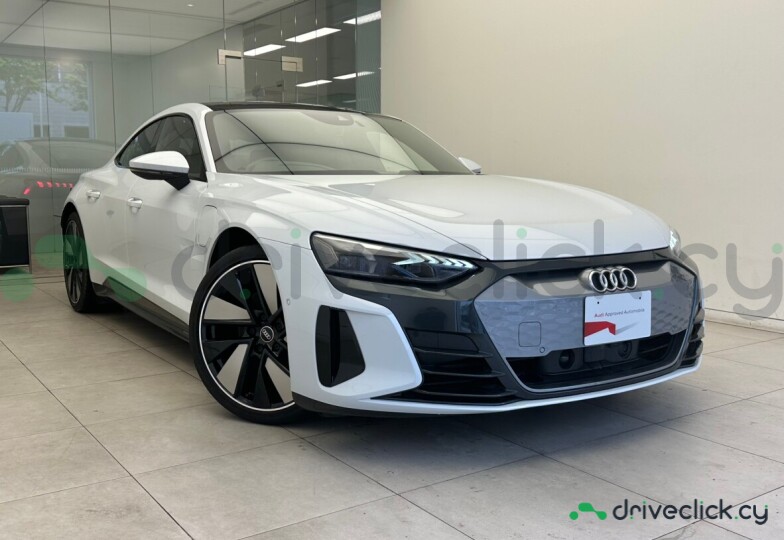Audi e-tron GT White