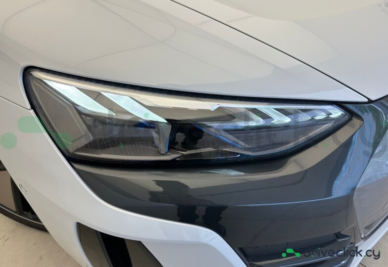 Audi e-tron GT White