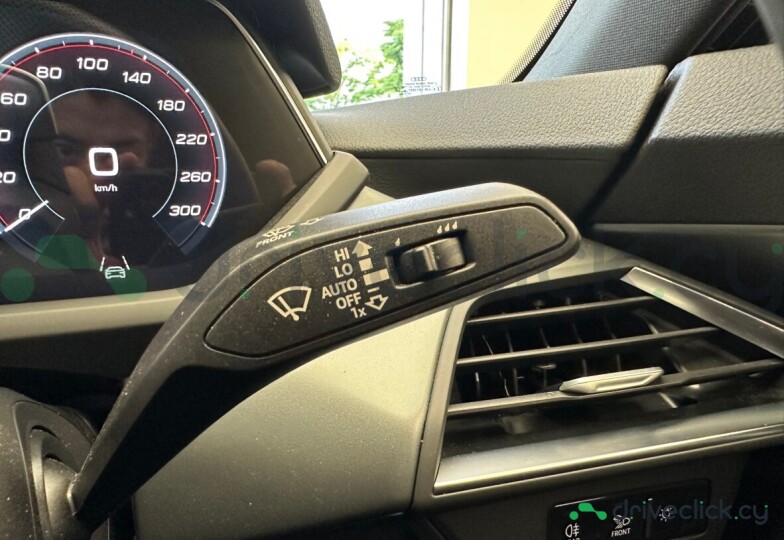 Audi e-tron GT White