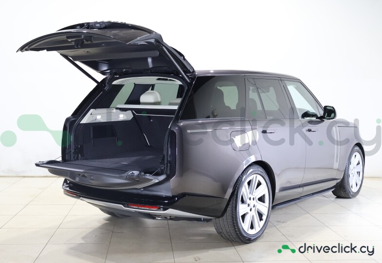 Land Rover Range Rover Grey