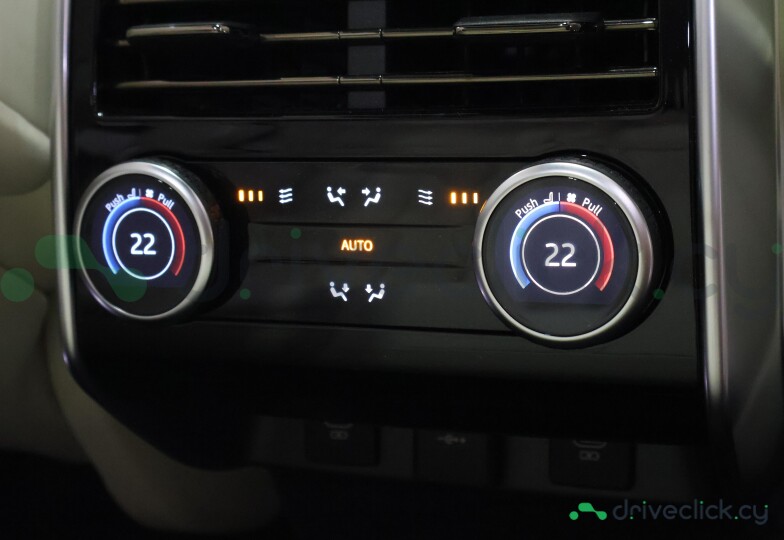 Land Rover Range Rover Grey