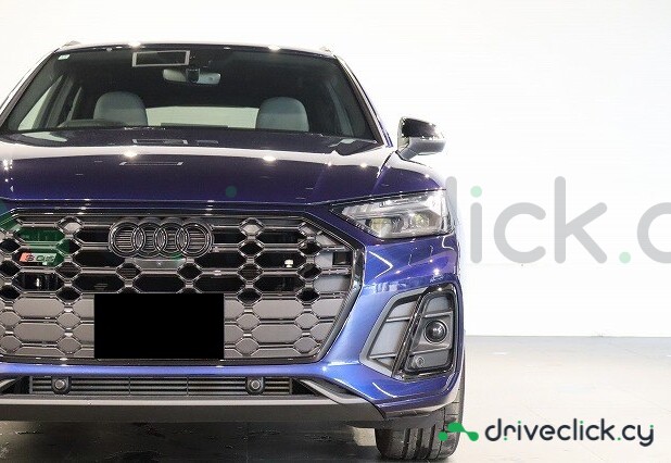 Audi SQ5 Blue