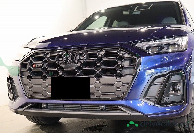 Audi SQ5 Blue