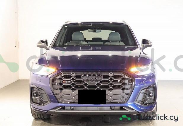 Audi SQ5 Blue