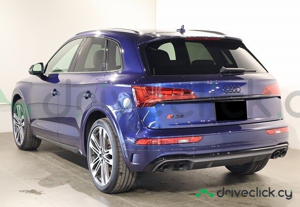 Audi SQ5 Blue
