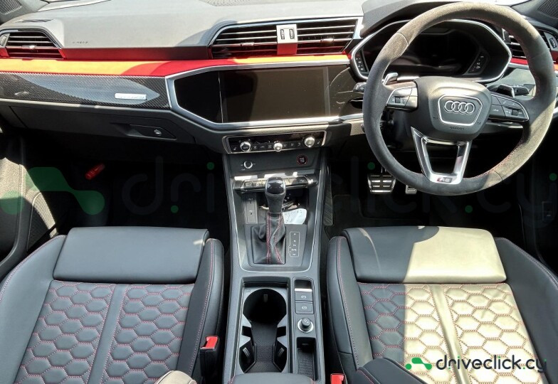 Audi RS Q3 Grey