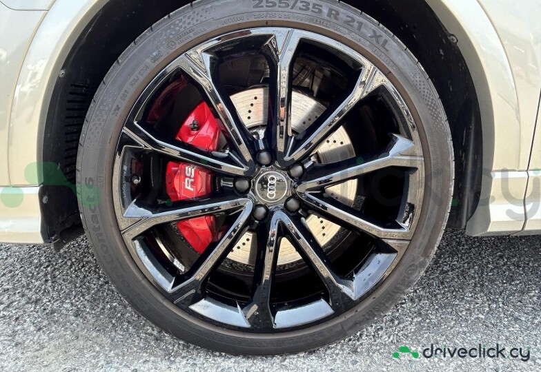 Audi RS Q3 Grey
