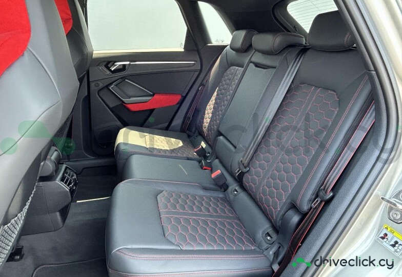 Audi RS Q3 Grey