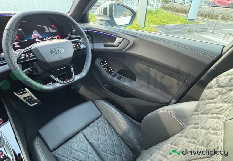Audi S5 White