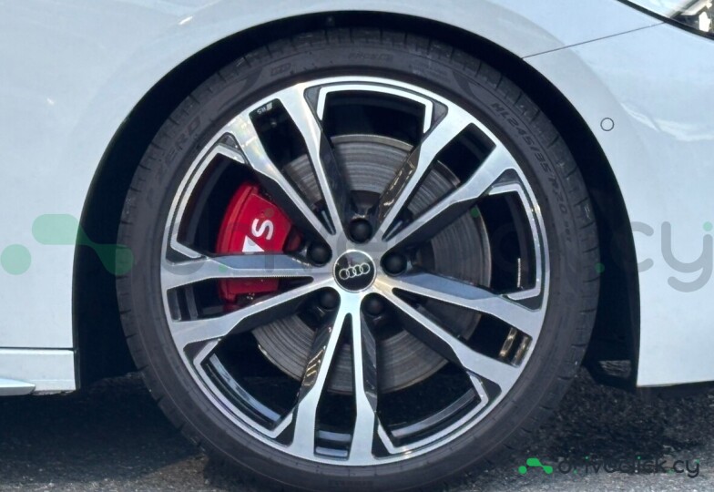 Audi S5 White