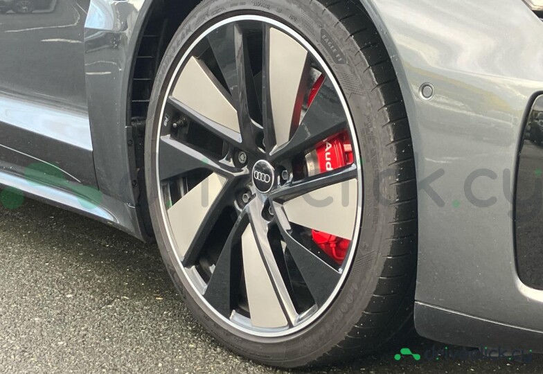 Audi e-tron GT Grey