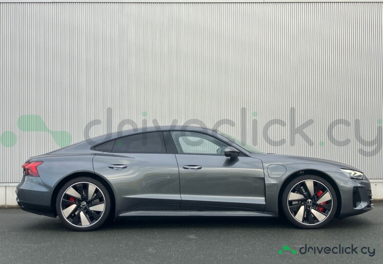 Audi e-tron GT Grey