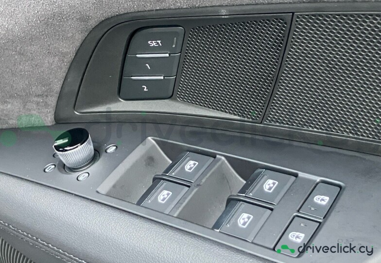 Audi e-tron GT Grey