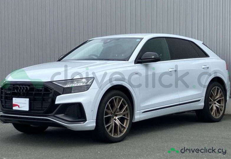 Audi Q8 White