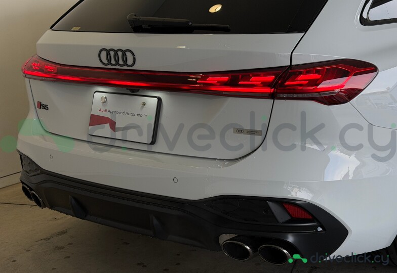 Audi S5 White