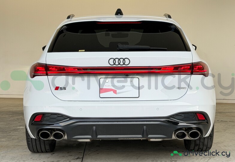 Audi S5 White