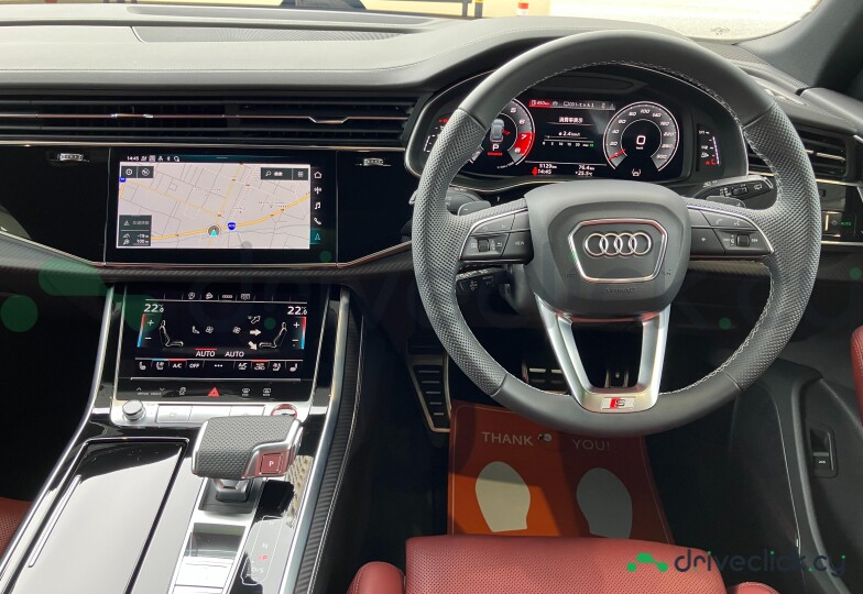 Audi SQ8 White
