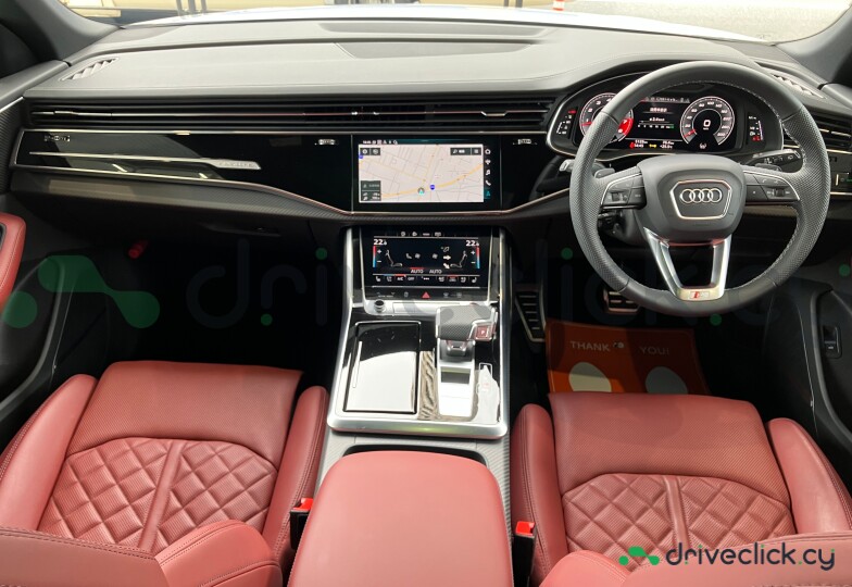 Audi SQ8 White