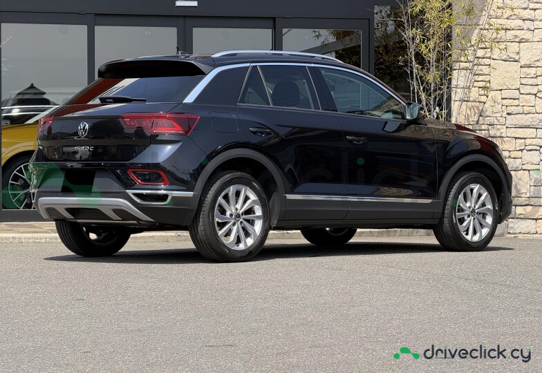 Volkswagen T-Roc Черный