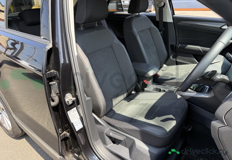 Volkswagen T-Roc Черный