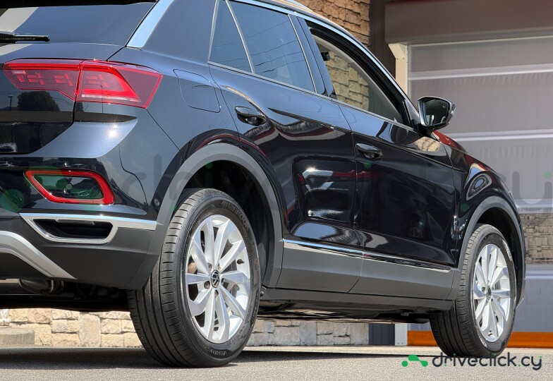 Volkswagen T-Roc Черный