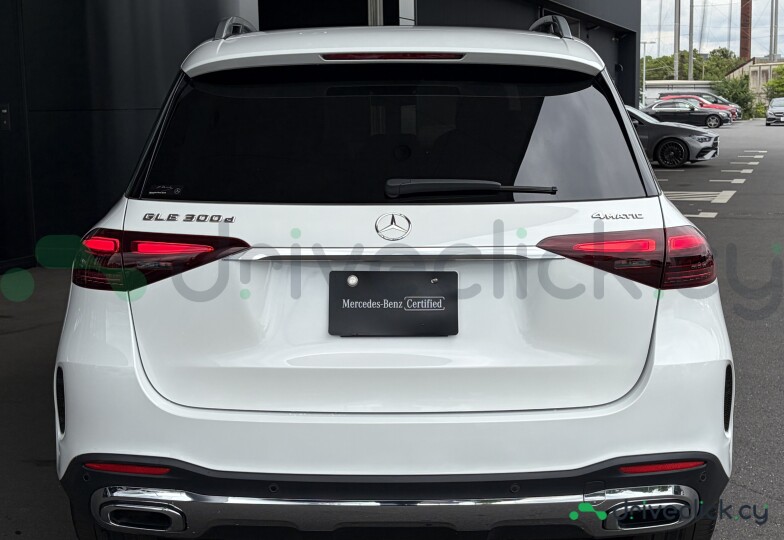 Mercedes GLE-class White