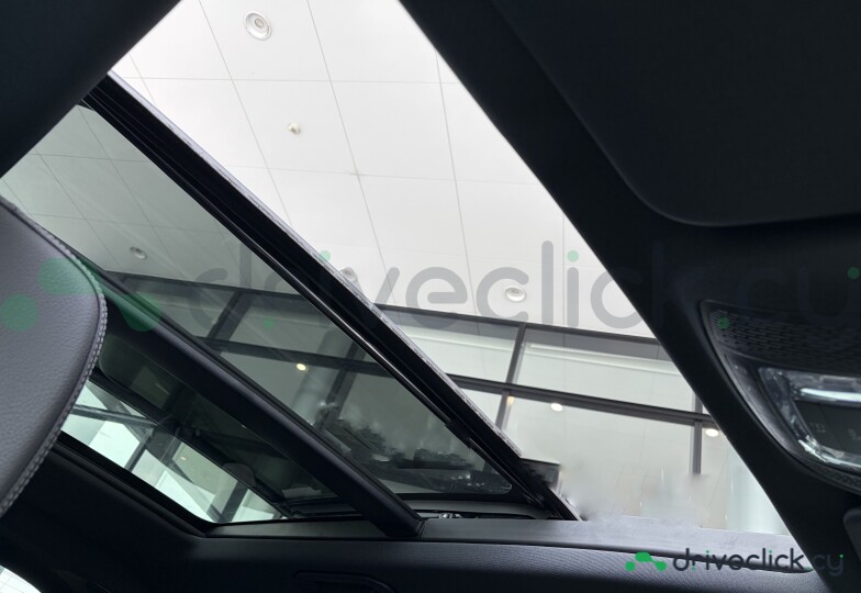 Mercedes GLE-class White