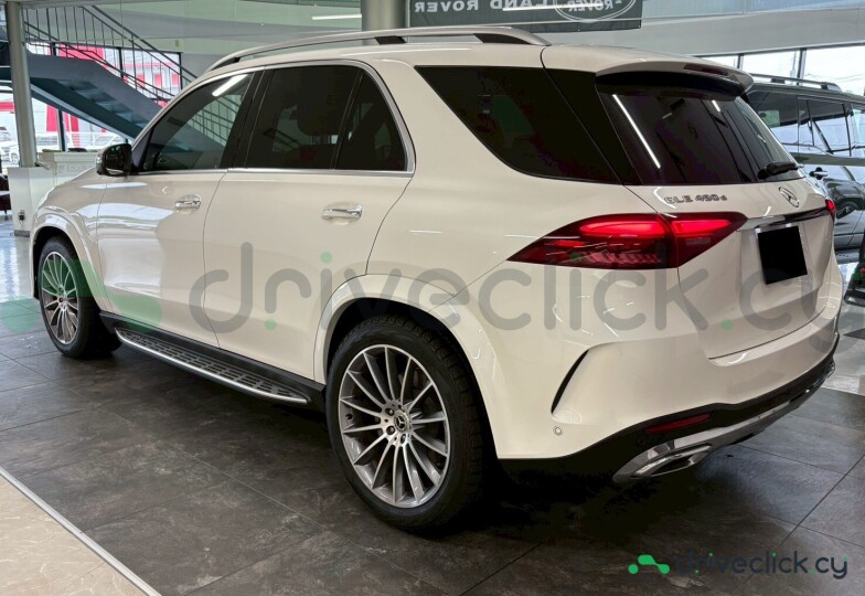 Mercedes GLE-class White